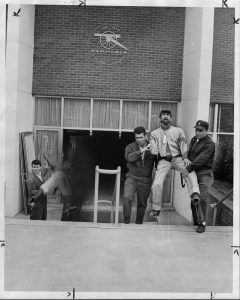 Richmond Times-Dispatch, Statues of Confederate soldiers being carried out of the Virginia Civil War Centennial Center, Richmond, Virginia, 1966. Courtesy of the Valentine Richmond History Center.