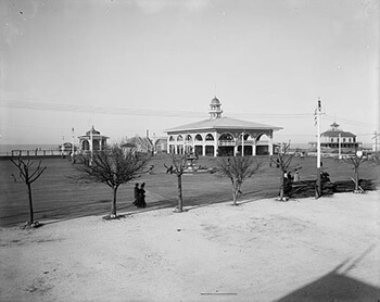 West End pavilions, New Orleans, c 1900. Library of Congress, Prints & Photographs Division, Detroit Publishing Company Collection, LC-D4-10119 R.