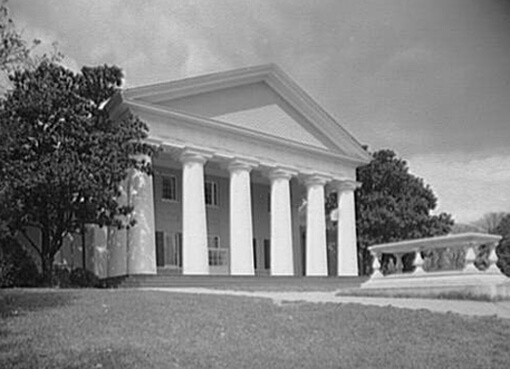 Theodor Horydczak, Custis-Lee Mansion, Arlington, Virginia, ca. 1920s. Library of Congress, Prints & Photographs Division, Theodor Horydczak Collection, LC-H812-T-L07-020-B DLC.