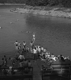 Arthur Rothstein, People swim at lake created by Norris Dam, TN, 1942.