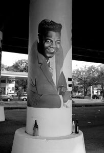 Fats Domino under the freeway, Claiborne Avenue. New Orleans, Louisiana, 2006. Photograph by Lewis Watts. Courtesy of Lewis Watts.
