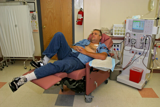 Dialysis patient. Based on 2003 Centers for Disease Control estimates, approximately 1 in 8 adult Kentuckians have diagnosed or undiagnosed diabetes. Whitesburg, KY, 2005.