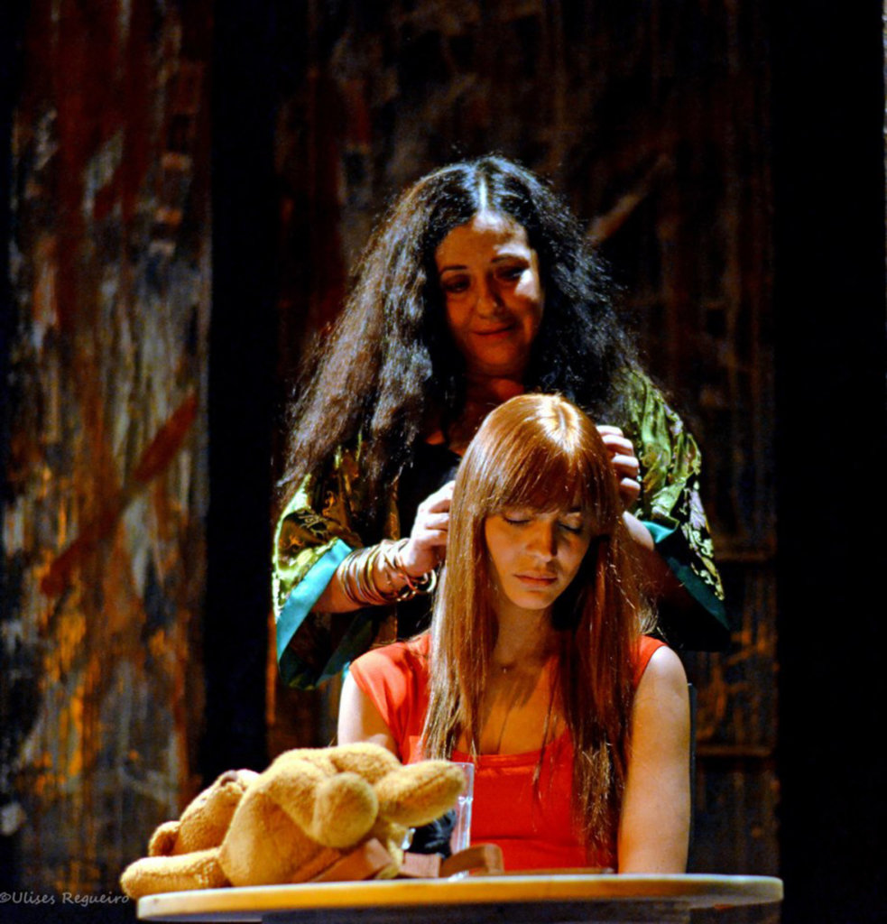 Nevada, La Ma Teodora y Akuara Theater, Miami, Florida, 2012
